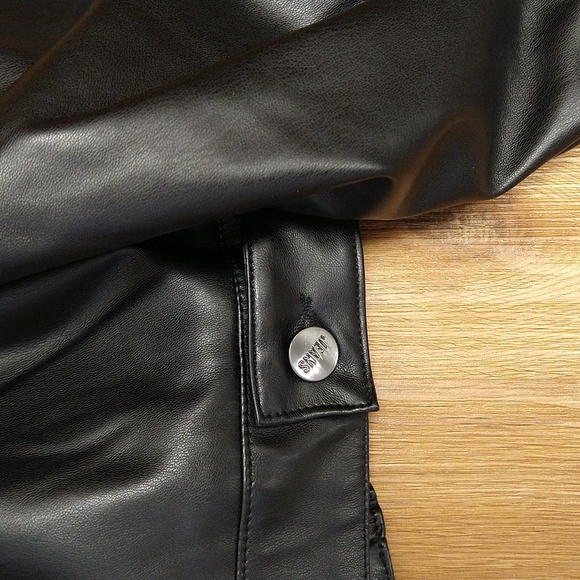 DKNY, black faux leather jacket, size 2X, cropped, button up, NWT, womens - Picture 5 of 10